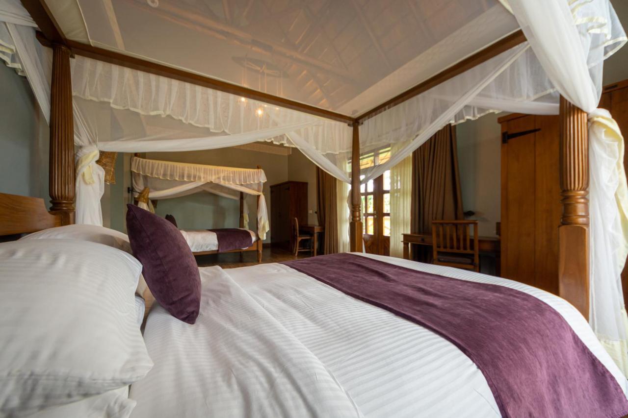 Emburara Farm Lodge Mbarara Exterior foto
