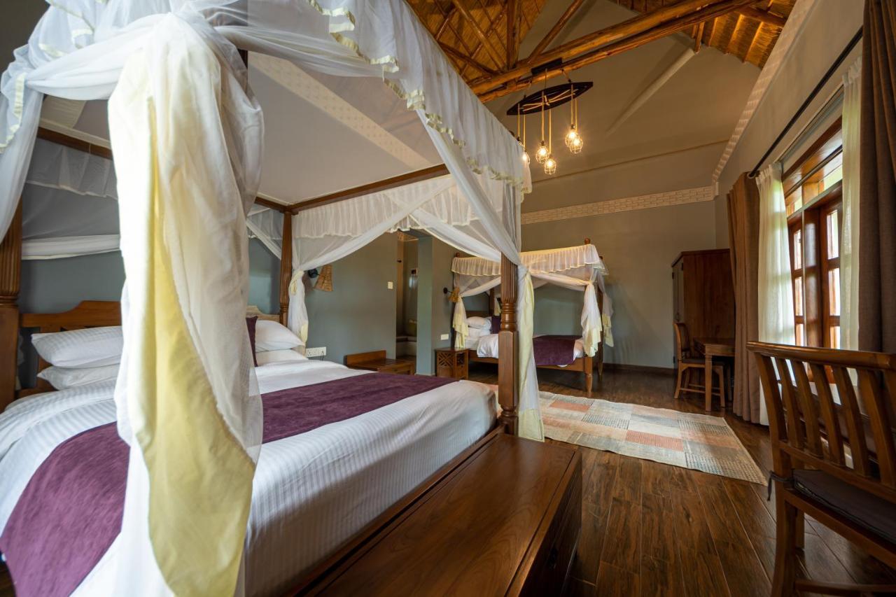 Emburara Farm Lodge Mbarara Exterior foto