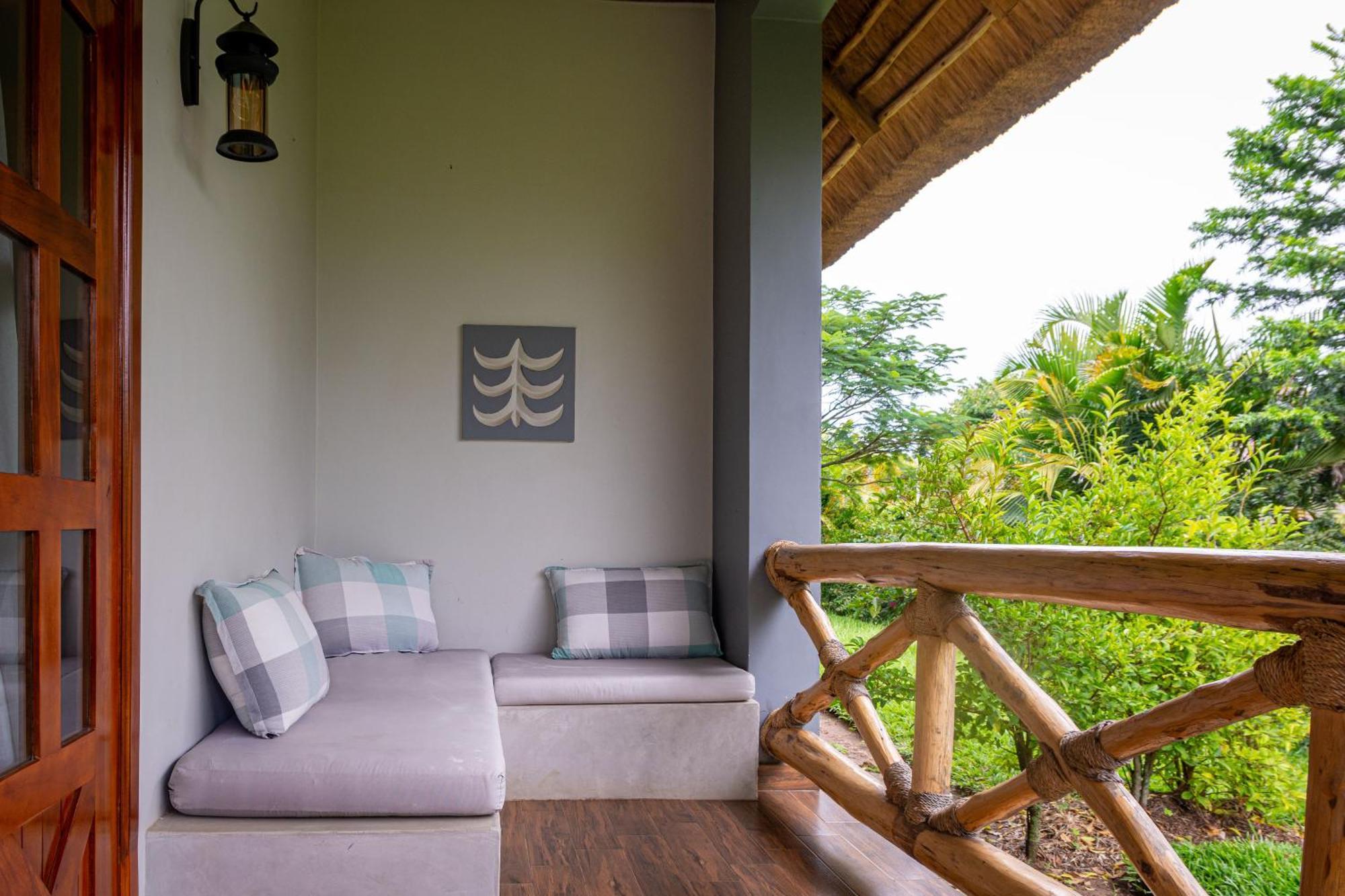 Emburara Farm Lodge Mbarara Exterior foto