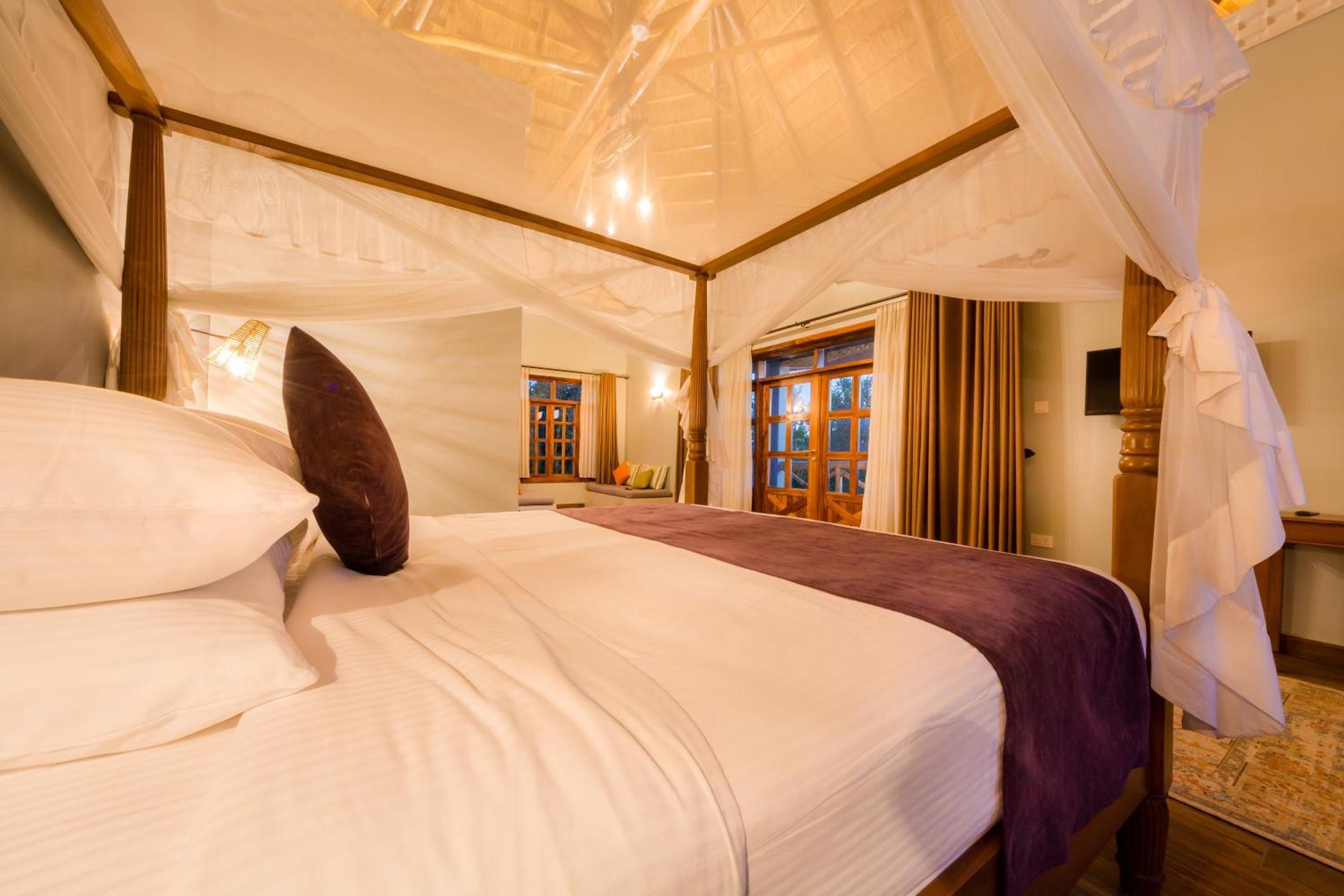 Emburara Farm Lodge Mbarara Exterior foto