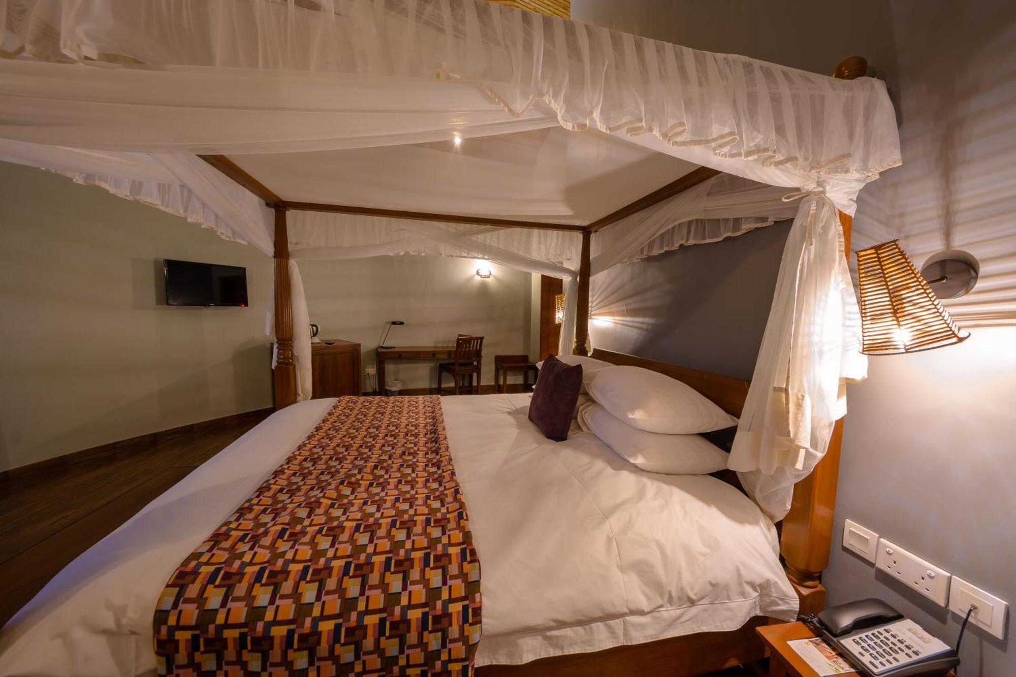 Emburara Farm Lodge Mbarara Exterior foto