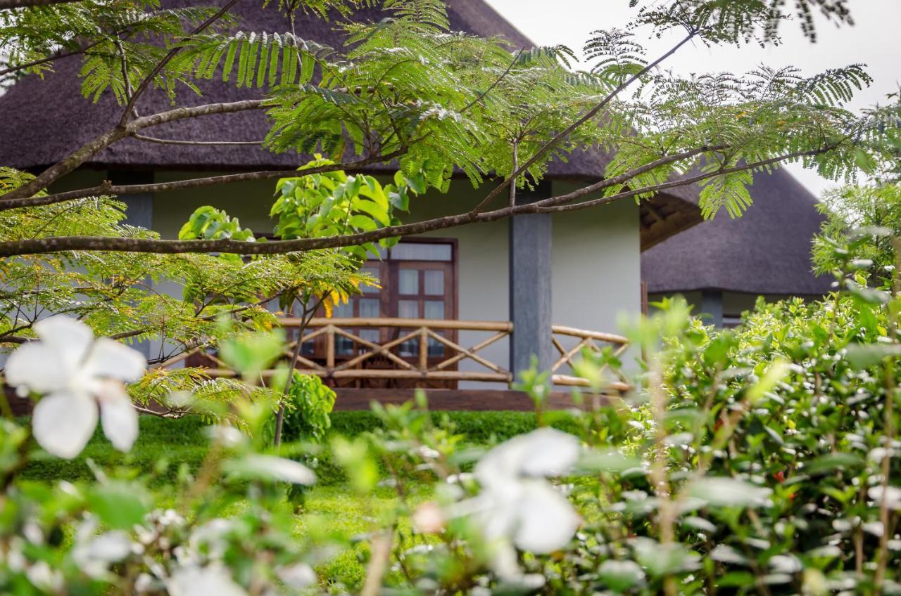 Emburara Farm Lodge Mbarara Exterior foto